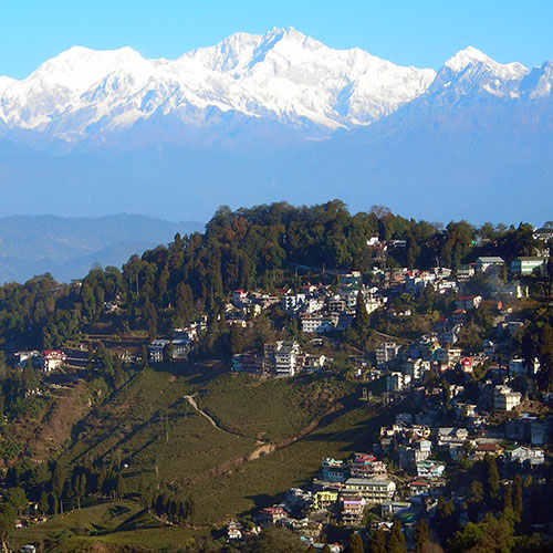 Kanchanjhangha at the backdrop of Darjeeling Town
